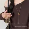 Tão bonito que deixa sem palavras! Colar ajustável com pedra olho de tigre em formato de coração para mulheres, um acessório de nicho de luxo leve com um toque sofisticado para outono e inverno, perfeito para combinar com suéteres