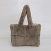 Bolsa de pelúcia de outono e inverno feminina, bolsa de ombro de alta qualidade, bolsa de costura da moda, bolsa de grande capacidade Mao Mao