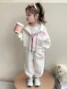 Traje para Niña Primavera Otoño 2026 Nuevo Infantil Elegante Deportivo Otoño Bebé Moderno Casual Ropa de Otoño Conjunto de Dos Piezas
