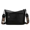 Bolso Cruzado Retro de Gran Capacidad para Hombro Único de Mujer con Múltiples Compartimentos Práctico Tipo Cubeta Correa Ancha para el Hombro Bolso Cruzado para Viajes de Negocios Venta al por Mayor Personalización