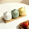 Estilo Minimalista Nórdico Frasco para Condimentos Caja de Cerámica para Condimentos para Uso Doméstico con Tapa y Bandeja de Madera, Contenedor Redondo para Condimentos para Glutamato Monosódico y Sal