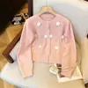 Estilo novo doce e suave estilo coreano para primavera e outono, casaco suéter com flores tridimensionais e contas de alta resistência, cardigã de tricô de alta qualidade