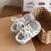 Zapatos para niñas, zapatillas de entrenamiento alemanas para niños, zapatillas Forrest Gump para niños primavera y otoño 2026, zapatos para bebé, nuevos zapatos casuales de malla para niñas
