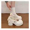 Zapatos Mary Jane de moda con suelas gruesas, perfectos para combinar con faldas en las temporadas de primavera y otoño de 2026, con un diseño dulce y versátil con una sola correa y tacones gruesos.