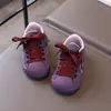 Zapatos Infantiles Puntera de Concha Zapatos de Tabla 2026 Otoño Nuevo Superficie de Cuero Zapatos de Entrenamiento Alemanes para Niños Zapatos Deportivos de Moda para Niñas