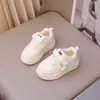 Sapatos Infantis Mais Vendidos 2026 Novo Estilo Sapatos Casuais para Crianças Sapatos de Skate Antiderrapantes Sapatos Esportivos Infantis Estilo Coreano para Meninos Sapatos para Crianças Pequenas