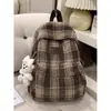 Mochilas Escolares al por Mayor para Estudiantes de Secundaria, Bloques de Color a Cuadros, Gran Capacidad, Estilo Único, Diseño No Repetitivo, Mochilas Nuevas para Niñas 2026