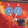Leque Verde Pontiagudo de Jade para Casamento Xiuhe, Estilo Chinês Noiva Casamento DIY Artesanal Dupla Face Acabado Leque de Casamento de Alto Padrão Presente