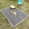 Nueva manta de picnic a cuadros estilo ins, alfombrilla impermeable para camping, esencial para tomar fotos, alfombrilla de picnic impermeable para acampar al aire libre