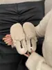 Nuevas Zapatillas Cálidas de Felpa y Lana de Cordero para Mujer Otoño/Invierno 2026, Moda para Exteriores, Suela Gruesa, Punta Cerrada, Medias Zapatillas Estilo Birkenstock