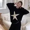 Nueva Colección Otoño/Invierno 2026: Conjunto de Pijama para Mujer con Cuello Redondo y Medio Forro Polar con Bordado de Estrellas y Moños, Adecuado para Ropa de Casa y Ropa de Exterior