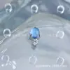 Pendientes de Aleación de Titanio Astmf-136 con Piedra Ojo de Gato Fotosensible Forma de Dulce Pendientes de Titanio G23 con Piedra Ojo de Gato Joyería para Piercing Adorno para la Cabeza