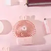 Ventilador pequeño de dibujos animados portátil carga USB viento fuerte luz nocturna de escritorio mini de mano pequeño ventilador