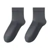 Calcetines finos de verano para hombre hasta la mitad de la pantorrilla, calcetines casuales de malla transpirable que absorben el sudor para hombre, calcetines de seda de morera para negocios de primavera y otoño