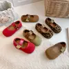 Nova coleção Primavera/Outono 2026: Sapatilhas de couro estilo coreano com estampa de leopardo, de tira única e bico fino, versáteis e de sola macia para meninas