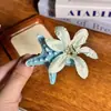 Pasador de Flor de Estrella de Mar Estilo Vacaciones en la Playa para Mujeres, Atmósfera Súper de Hada, Pin Lateral Pequeño y Fresco, Pin Versátil para Flequillo para Niñas