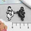 Halloween Transfronterizo Fantasma Peculiar Escoba Murciélago Sombrero de Mago Pulsera DIY Collar Llavero Colgante Pequeño