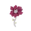 Broche floral luxuoso e primorosamente trabalhado com adornos completos de diamantes, alfinete elegante e delicado para ternos, uso diário, trajes formais e ocasiões noturnas, corsage versátil