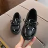 Zapatos de princesa para niños 2022 primavera y otoño transpirables clásicos para niñas actuación de baile pasarela moda zapatos modernos casuales zapatos pequeños de cuero