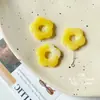Venta al por mayor transfronteriza europea y americana de Collares, Pendientes, Colgantes para Bolsos y Accesorios de Joyería Flor de Cinco Pétalos Ecológica de Acrílico para Manualidades DIY