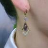 Aretes de lujo ligero de alta gama, aretes de rombo con forma de gota de agua, nuevos aretes de moda 2023 para mujer, elegantes, de socialité y combinables