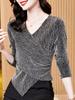 Camiseta Interior de Malla con Cuello en V Cruzado para Mujer Otoño 2025 Nueva Camiseta de Manga Larga Asimétrica Camisa de Seda Brillante Top de Encaje