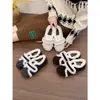Zapatos de Algodón para Nieve Retro Franceses de Suela Gruesa para Mujer Invierno Ropa de Exterior 2025 Nuevos Cálidos Antideslizantes Peludos Zapatos Birkenstock
