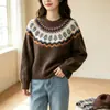 Ropa de mujer para otoño e invierno, suéter de punto jacquard estilo nórdico con cuello redondo y estampado de hojas, tejido de punto tipo jersey holgado disponible en stock