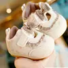 Zapatos para bebé con suelas blandas, antideslizantes, nuevos modelos de primavera y otoño, zapatos para bebé principiante para 0-1 año, transpirables y antideslizantes