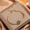 Pulseira de trevo de quatro folhas com zircônia e esmeralda transfronteiriça, colar de clavícula feminino, pulseira de aço de titânio combinando, terno sem cor