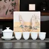 Porcelana Blanca Dehua 1 Gaiwan 4 Tazas Gongfu Juego de Té Hogareño Cerámica Tazas para Preparar Té Gaiwan Caja de Regalo Juego Regalos de Festival