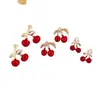 Pingente fofo de cereja tridimensional, berloque de fruta com gota de óleo, acessório para brinco e pulseira DIY feito à mão, atacado do fabricante