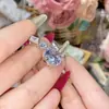 Joias da Boutique Camellia Imitação de Moissanite de Alto Padrão Orelhas Banhadas a Ouro de Cobre Branco Corrente de Aço Inoxidável Retenção Forte de Cor Colar de Girassol