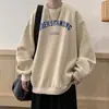 Moletom Gola Redonda Masculino Novo Outono Veludo Estampado com Letras Casual Top Estilo Hong Kong Versátil Solto Pulôver Jaqueta