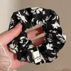 Novo modelo 2026 scrunchie de cetim preto para mulheres, elástico de cabelo de alta qualidade, elástico elegante para rabo de cavalo baixo, acessório de cabelo estilo casual