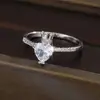 Anel Coroa Coração Venda Quente Transfronteiriça Europeia e Americana Ouro Rosa Coração Pedra Principal Cravejado Diamante Anel de Dedo Venda Direta de Fábrica
