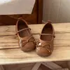 Zapatos para Niñas Estilo Francés Pequeño Lazo Zapatos Infantiles 2026 Otoño Nuevo Estilo Coreano Zapatos Pequeños de Piel para Niñas Suela Suave Zapatos de Princesa Planos