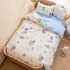 Juego de tres piezas de colcha de algodón para jardín de infantes, juego de seis o siete piezas de ropa de cama de algodón puro para niños, ropa de cama especial para que los bebés la usen durante la siesta en la escuela