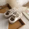 Tênis Feminino Forrest Gump 2026 Novo Estilo Retro Solado Macio Costurado Fosco Versátil Plano Casual Leve Tênis de Treino Alemão
