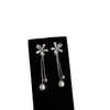 Pendientes de Borla Flor de Zircón Perla de Alto Grado Lujo Ligero para Mujer Distintivos Dulces Exquisitos Moda Pendientes Versátiles Pendientes