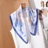 Pañuelo Cuadrado Pequeño de Estilo Suave Estilo Coreano de 70 cm para Mujer, Pañuelo de Seda Delgado Protector Solar de Verano, Versátil Pañuelo Decorativo Artístico Floral para el Cuello