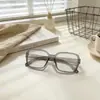 Armação de Óculos Lisa Versátil de Novo Estilo Que Pode Ser Usada com Lentes de Grau, Armação Grande Emagrecedora, Anti-Luz Azul, Aparência de Alta Qualidade, Armação Quadrada para Mulheres