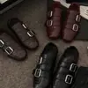 Zapatos de vestir sencillos versátiles para mujer estilo brogue con flecos y hebilla de cinturón retro, mocasines 2026 negros de punta cuadrada para primavera/otoño