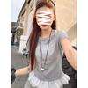 Camiseta de Manga Corta con Cuello Redondo y Bajo de Encaje Pure Desire para Mujer, Top de Verano de Alta Gama con Capas con Elegancia Impresionante