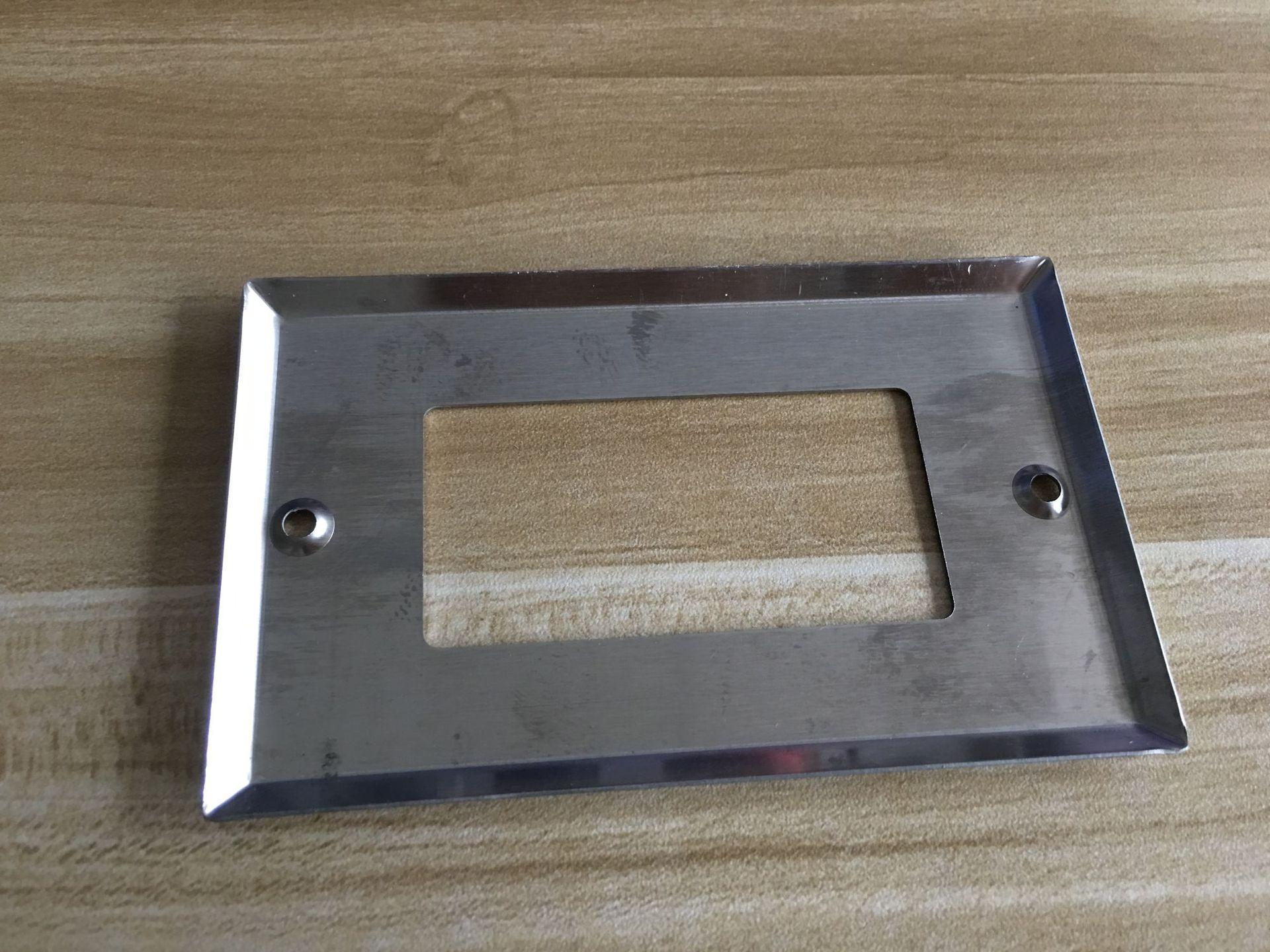 AC695F1DDFF7332313AC4078B42C28