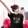 Camiseta Negra de Manga Corta de Seda Helada Estilo Hong Kong para Niñas Verano Nuevo Estilo para Mujer Vintage Holgada Adelgazante Look Cool Top Camiseta