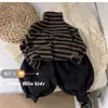 Blusa Térmica de Gola Alta Infantil com Veludo Alemão para Meninos e Meninas, Roupa de Outono e Inverno Estilo Floresta Retrô com Listras