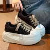 Otoño 2026 Nuevo Estampado de Leopardo Suela Gruesa Aumentador de Altura Zapatos Casuales de Plataforma para Mujer Versátiles de Moda con Cordones Zapatos Deportivos Zapatos de Moda Trendy ins