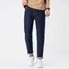 Calça Jeans Básica Confortável Outono 2026 Quatro Estações Bordado Color-Block de Alta Qualidade Calça Casual Slim Fit