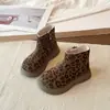 Botines Cortos para Niñas 2026 Otoño Nuevos Botas Versátiles Retro con Estampado de Leopardo para Niños Botas Martin Estilosas de Suela Suave para Niñas Pequeñas